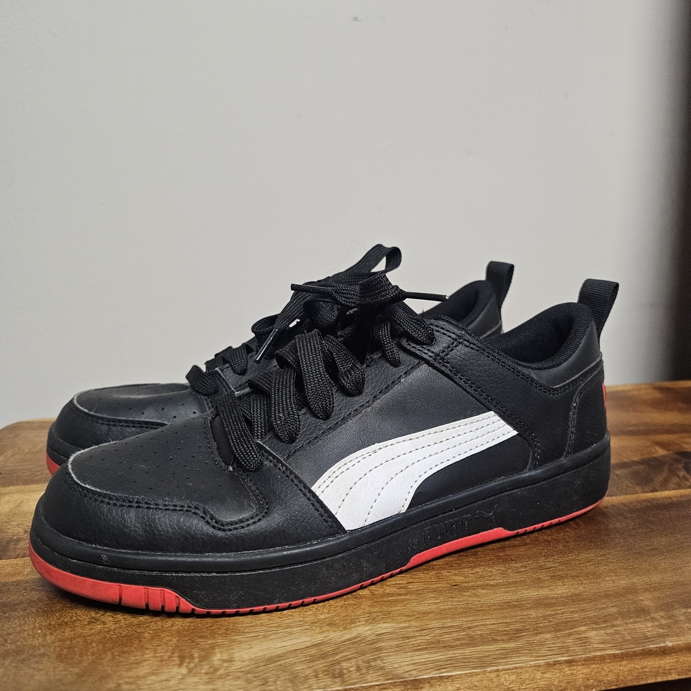 Puma Rebound LayUp Boys Size 6 Athletic Basketball School Streetwear Sneakers